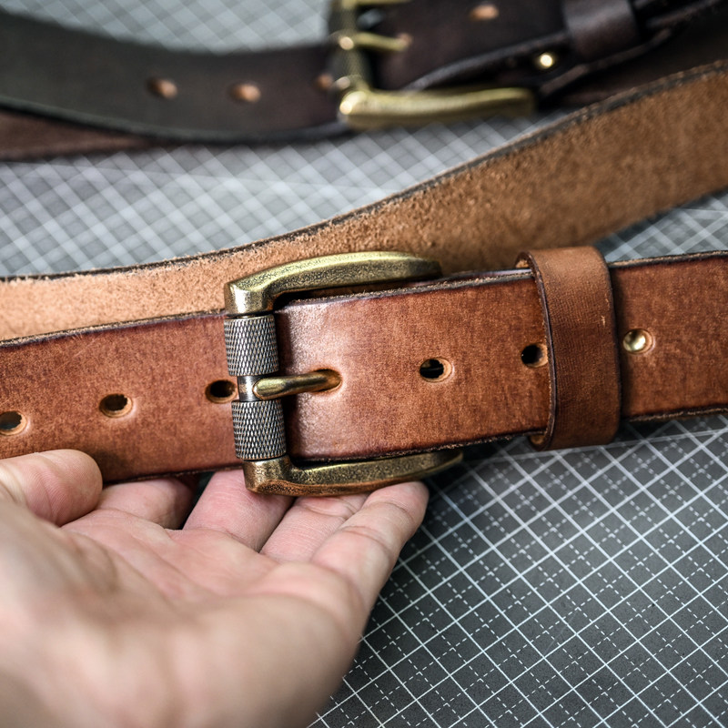 简约自然复古滚轮扣真皮腰带复古牛皮带男头层牛皮纯铜扣做旧皮带,服饰配件/皮带/帽子/围巾,腰带/皮带/腰链,淘宝优惠券,粉丝福利购,淘宝优惠卷