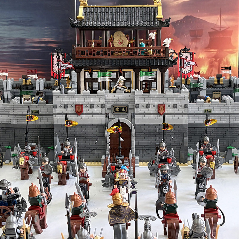 迪库三国小侠演义城池古代兵诸葛亮拼装玩具积木人仔赵云五虎上将