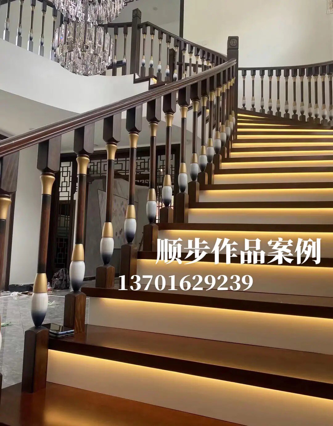 古典实木楼梯中式别墅钢木楼梯上整体楼梯