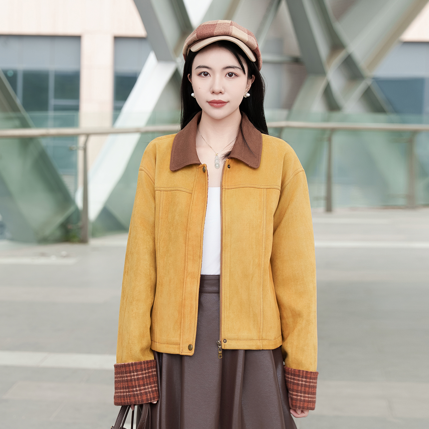 复古格纹拼接短外套女