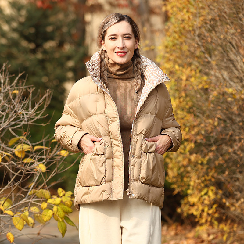 五丁目衣舍秋冬新款运动休闲外套格子宽松羽绒服49c35247