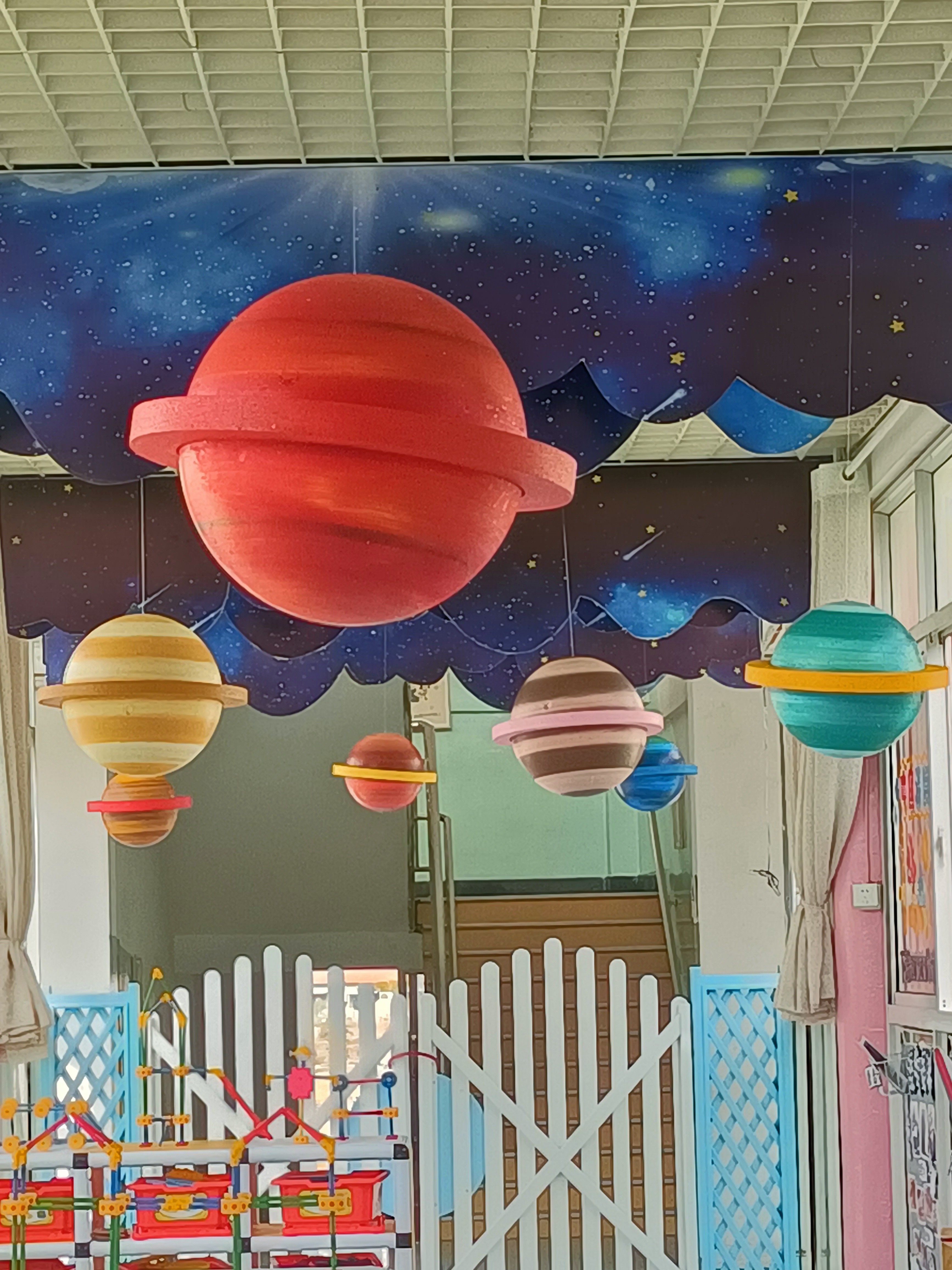 环创星空主题手绘游乐园早教星球布置装饰光环行星蓝色系星球吊饰