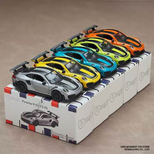 1：64保时捷911GT2RS仿真合金汽车模型跑车经典收藏版静态摆件