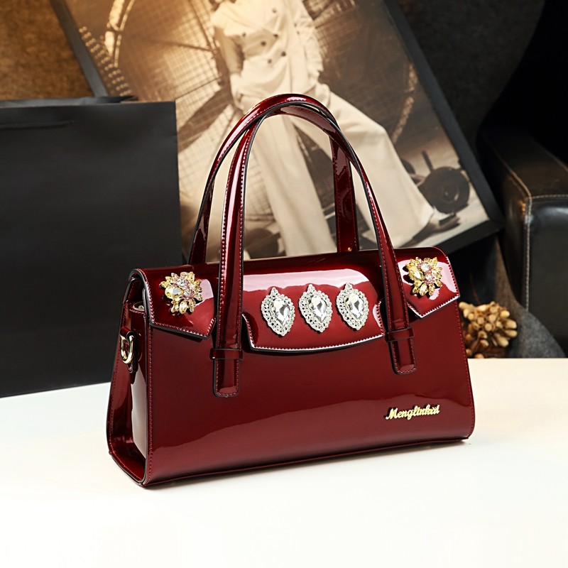 2020新款漆皮手提包大气大容量枕头包单肩波士顿包中年女包妈妈包