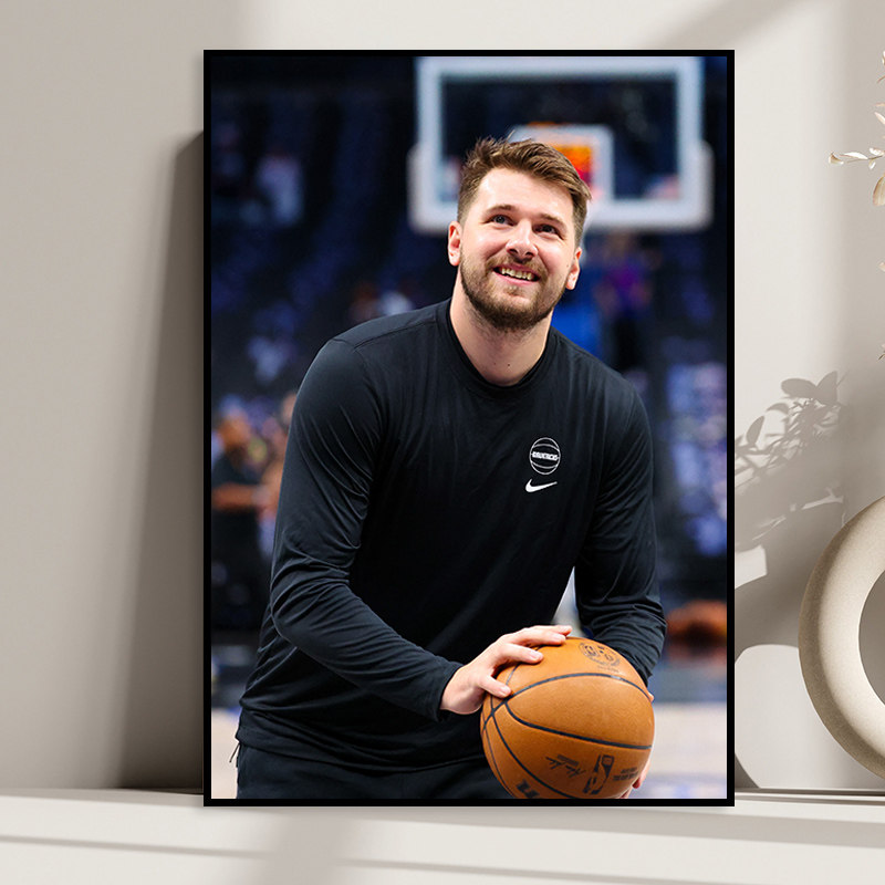卢卡东契奇NBA球星海报挂画客厅玄关宿舍卧室书房酒吧球馆装饰画