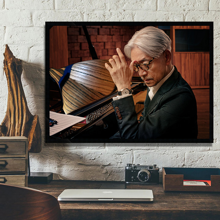 坂本龙一海报日本钢琴家音乐家装饰画琴房教室餐厅乐器室有框挂画