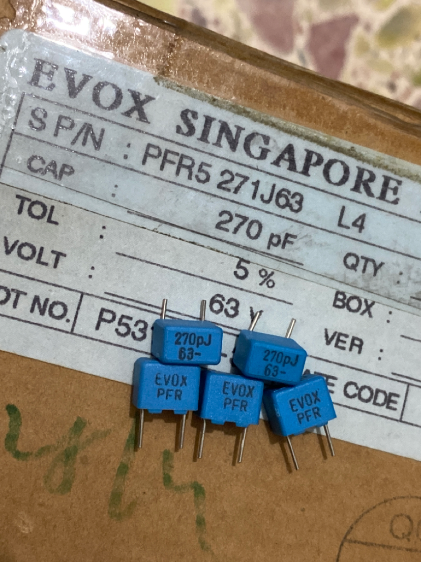 271/270PFEVOX电容器