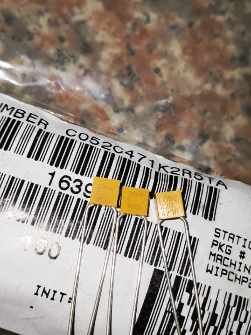 C052C471K2R5TA 200V 470PF KEMET基美 多层陶瓷 独石电容器