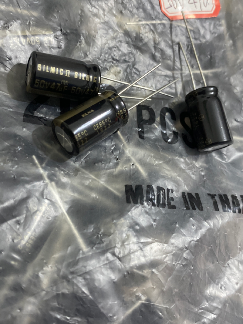 伊娜棕神50v47UFSILMIC