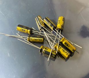 16V22uF 音频滤波电解电容器 nichicon 日本尼吉康