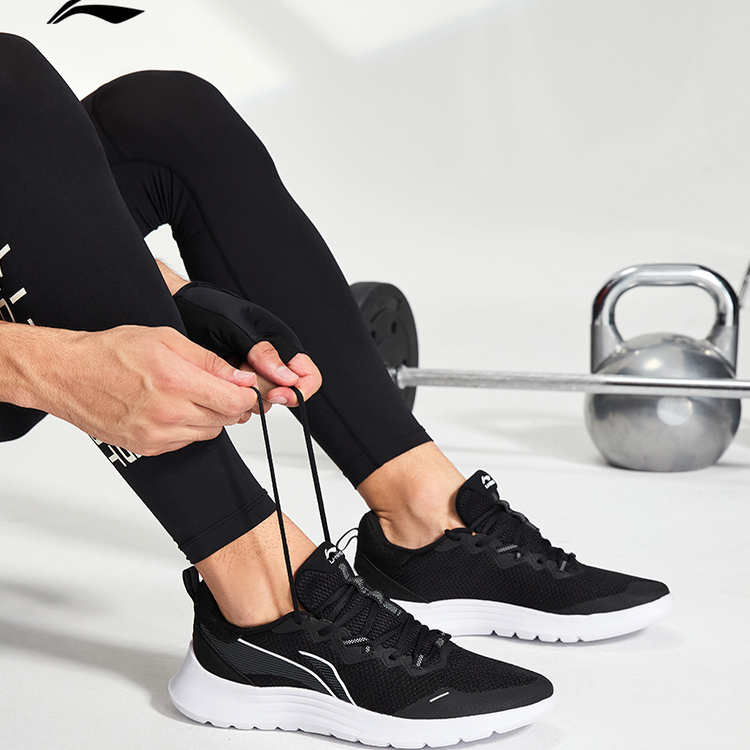 李宁2025新款运动风减震透气跑鞋