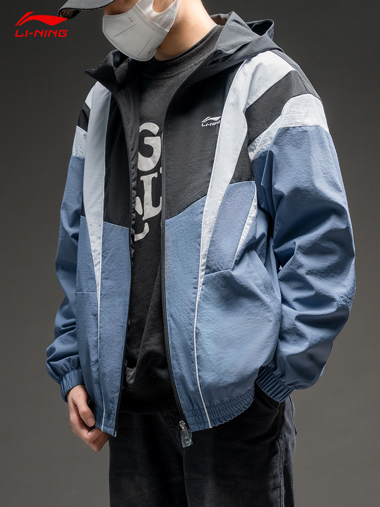 LI NING JACKET 남성 2024 봄 신작 세련되고 편안하며 발수성 루즈 캐주얼 커플 후드 스포츠 윈드 브레이커