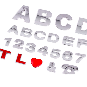纯金属汽车英文字母车标后备箱数字标车尾标装饰车身贴改装排量标