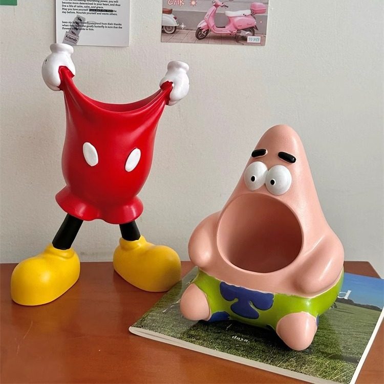 童趣可爱提裤子卡通笔筒学生高颜值桌面多功能化妆刷学生收纳笔筒,玩具/童车/益智/积木/模型,笔筒,淘宝优惠券,粉丝福利购,淘宝优惠卷