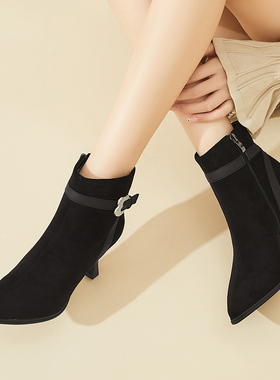 黑色尖头短靴女2025新款春秋季细跟高跟时尚瘦瘦靴冬季保暖马丁靴