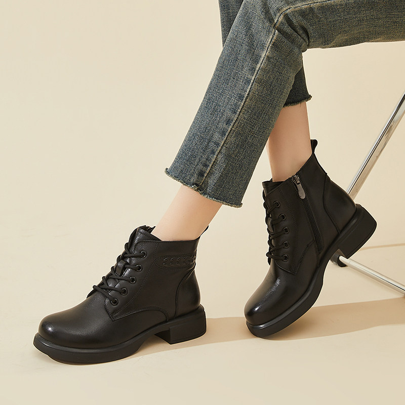 真皮马丁靴女款英伦风2025新款冬季黑色系带短靴保暖防水台圆头靴