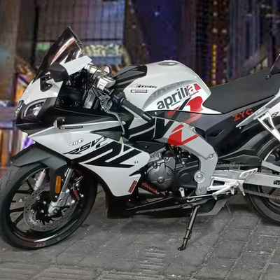 车贴适用于阿普利亚Aprilia RSV2摩托车油箱贴防水反光个性装饰贴