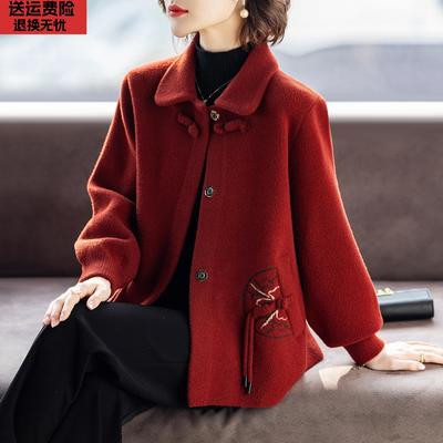 50多岁妈妈秋冬厚外套呢子贵夫人红色上衣服洋气新款中老年人女士