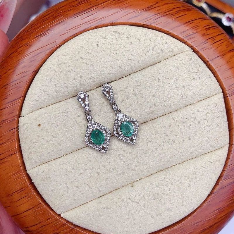 天然祖母绿耳坠 金镶成色 高净度 石3*5mm925银镀白金奶奶绿耳环