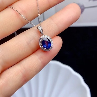 s925银镶天然斯里兰卡蓝宝石吊坠 主石尺寸6*8MM精致时尚款