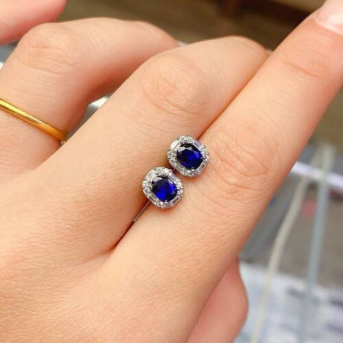 天然蓝宝石耳钉 金镶成色 高净度 主石4*5mm925银镀金T钻耳钉