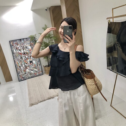 2026夏季韩系不规则层层荷叶边衬衫女飞飞袖娃娃小衫气质减龄上衣