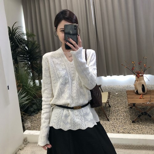 2025新款法式别致羊毛衫女宽松纯色内搭蕾丝毛衣针织打底衫无腰带