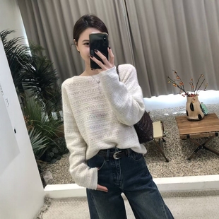 2025年秋冬羊毛套头一字圆领针织衫毛衣女氛围感穿搭慵懒镂空上衣