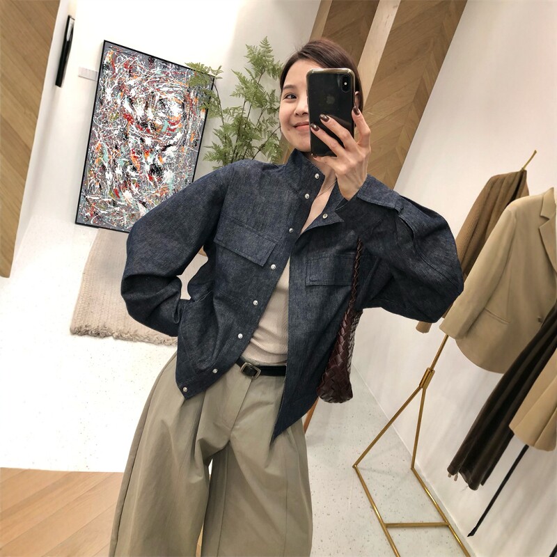 春季复古牛仔外套女2026年新款高级感立领休闲设计感宽松夹克上衣