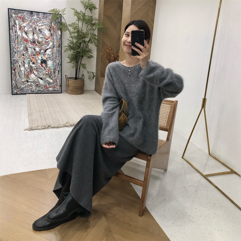 羊绒衫女秋冬新款拉毛圆领无缝羊毛衫宽松慵懒毛衣针织打底衫上衣