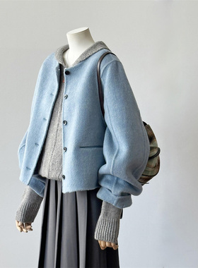 2026新款爆款韩系慵懒风小个子气质高级感蓝色短款毛呢外套女秋冬