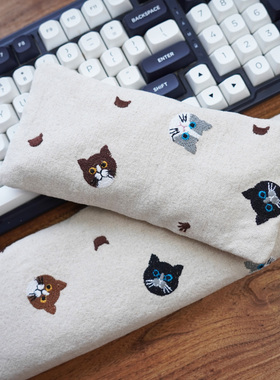 原创刺绣布艺决明子鼠标枕手托枕高级感小众文艺键盘枕防腱鞘炎