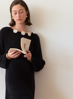 明星同款 Te by frigidOrg24秋冬手工钩花装饰宽领毛衣裙软糯仿貂