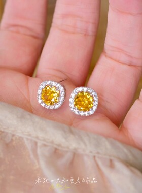 《克拉恋人》精致中古黄色方糖复古轻奢气质满钻锆石耳钉耳饰耳夹