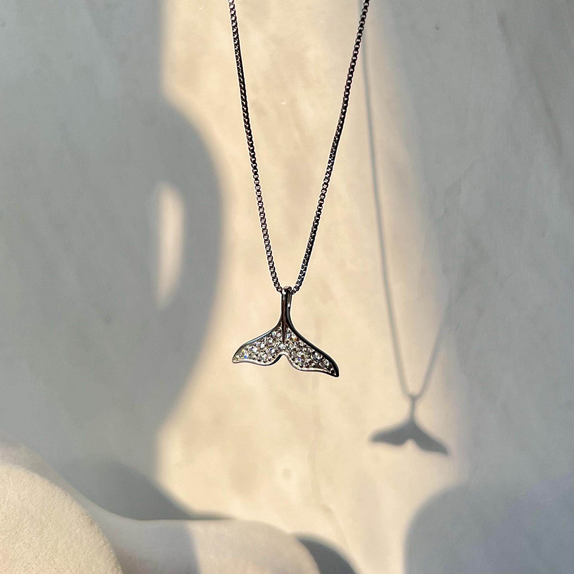 《孤岛的鲸》法式简约轻奢高级感银色细项链鱼尾小众设计锁骨链女