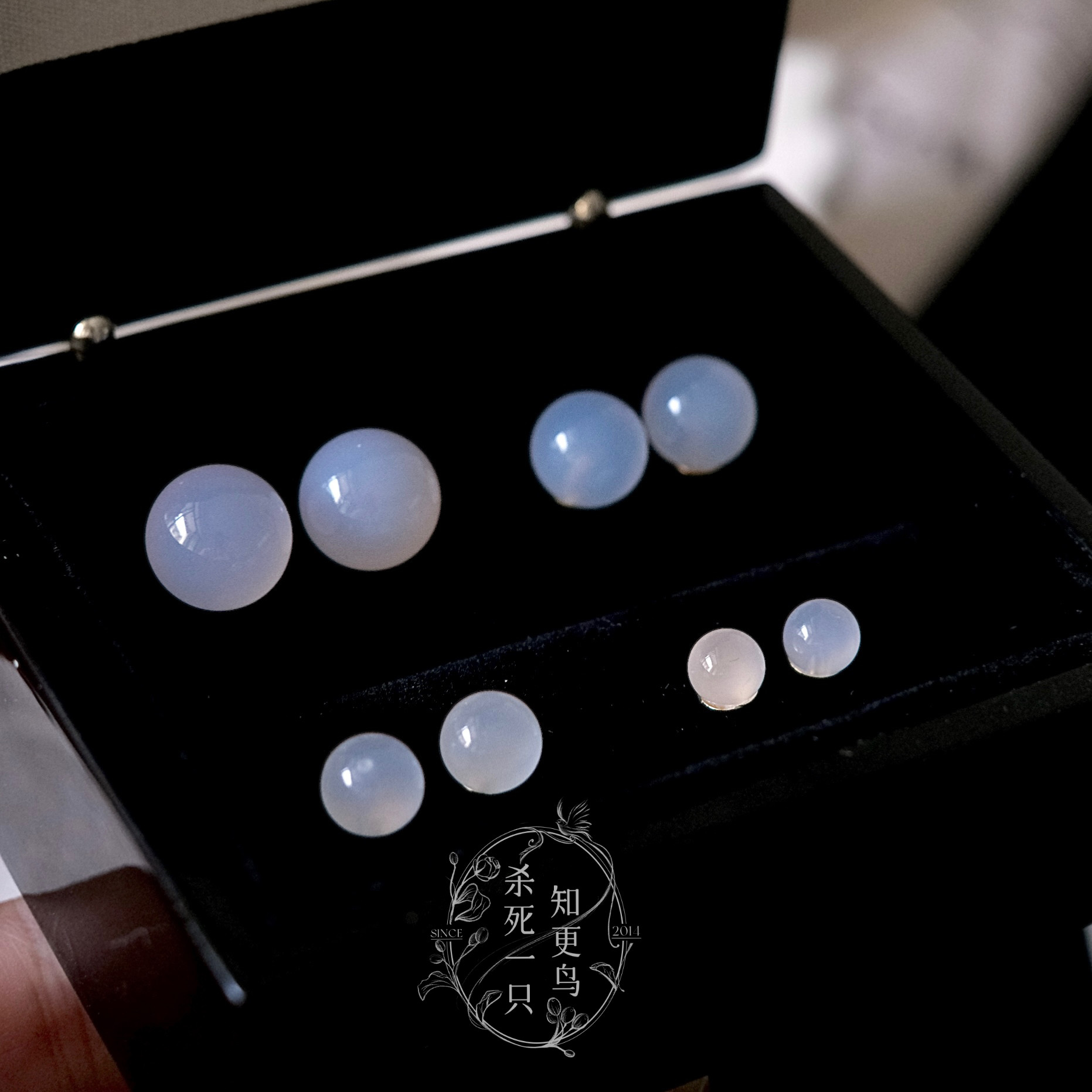 《月白》春夏新中式小众清冷气质冰透天然白玛瑙玉髓圆球耳钉耳夹