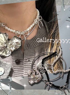 Galleryins风金属蝴蝶结串珠项链