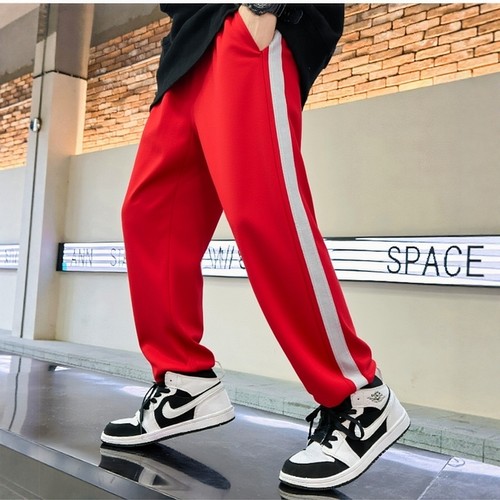 中小学生红色校服裤子加绒加厚秋冬中大儿童宽白条休闲羊羔绒校裤