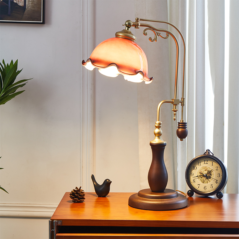 中古风实木艺术礼品灯