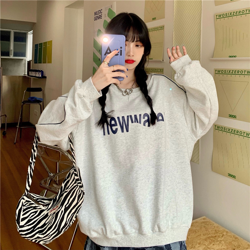 Real shot of 250g sweater winter sweater top round neck T-shirt sweater with plush