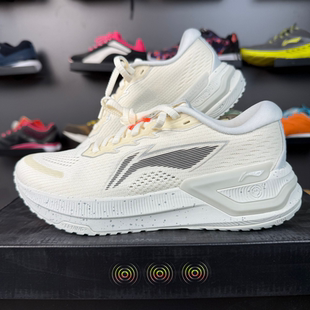 ARHU004 缓震保护跑鞋 中国李宁2025越影3 女子轻便回弹耐磨运动鞋