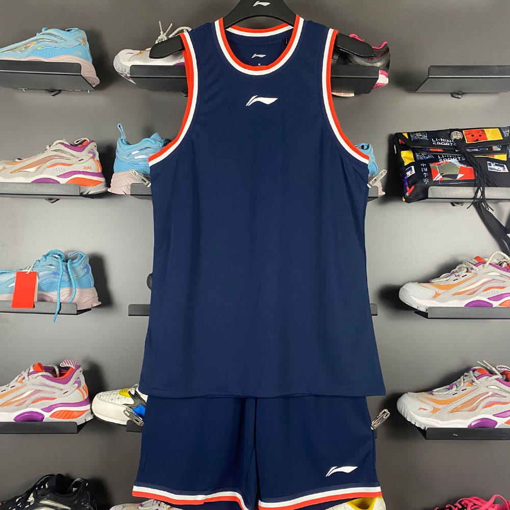 LI NING 농구 유니폼 세트 2024 새로운 남성 및 여성 유니폼 대학 게임 유니폼 통기성 사용자 정의 인쇄 숫자