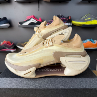 2025秋季 跑步鞋 新品 男女同款 ARRU005 李宁绝影 支撑稳定弹速跑鞋