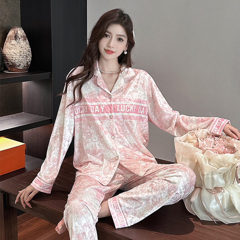 金丝绒睡衣女秋冬季网红休闲翻领妈妈长袖金钻绒春秋款家居服套装