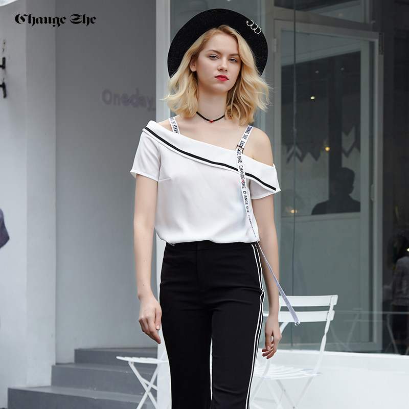 千细change she2019夏季新款短袖露肩荷叶边字母飘带T恤女潮