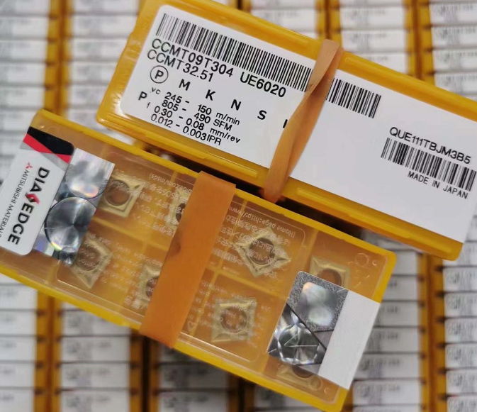 进口三菱涂层数控刀片CCMT09T304 UE6020 加工钢件CCMT09T308