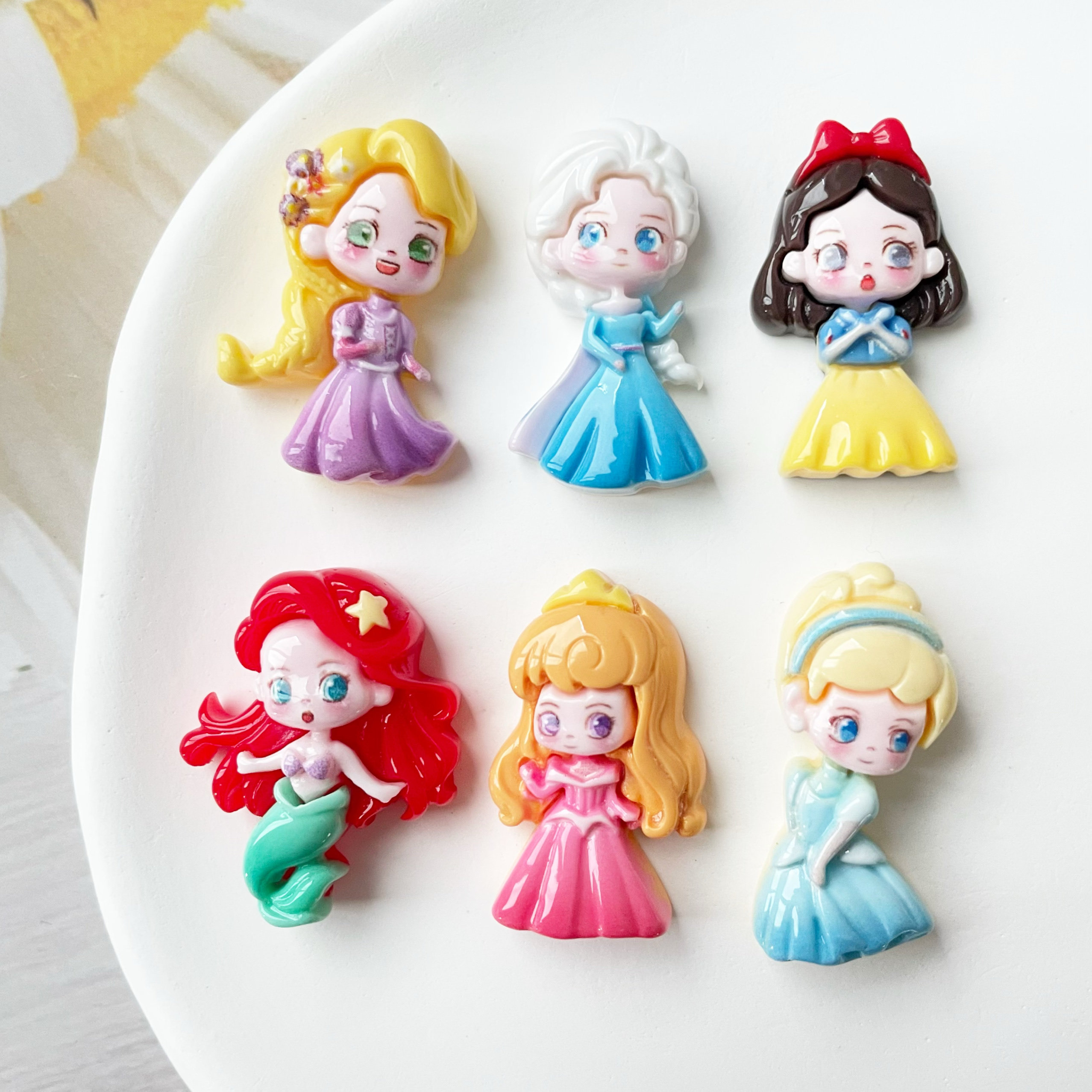 爱莎白雪公主女孩美人鱼儿童配件贴片卡通树脂饰品手工发夹贴片