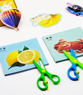 剪纸儿童手工幼儿园3岁2宝宝入门趣味益智玩具专注力训练折纸套装