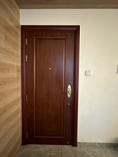 各种门窗   家具  楼梯等翻新喷漆改色
