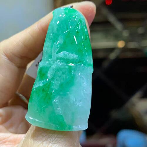 缅甸A货翡翠正阳绿辣色竹节吊坠 节节高男女款挂件 9251